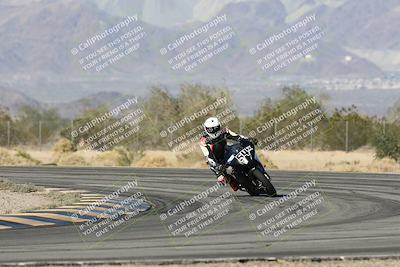 media/Dec-04-2025-Racers Edge (Thu) [[5ebc9f124d]]/3-B Group/1-Session 1 (Turn 7)/